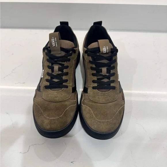 Vans Mid Brown Sneakers Sporty Cushioned Design. - Picture 3 of 9